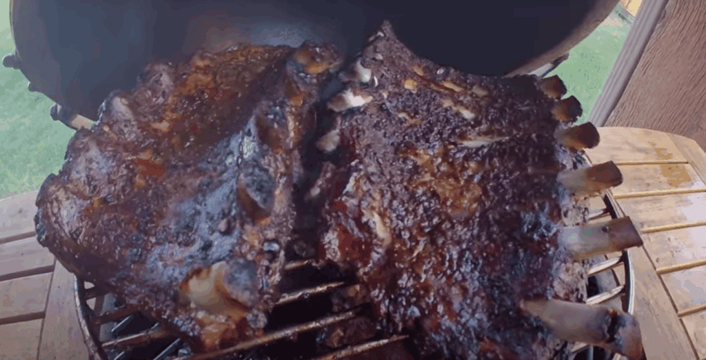 Half Rack Ribs On The Big Green Egg